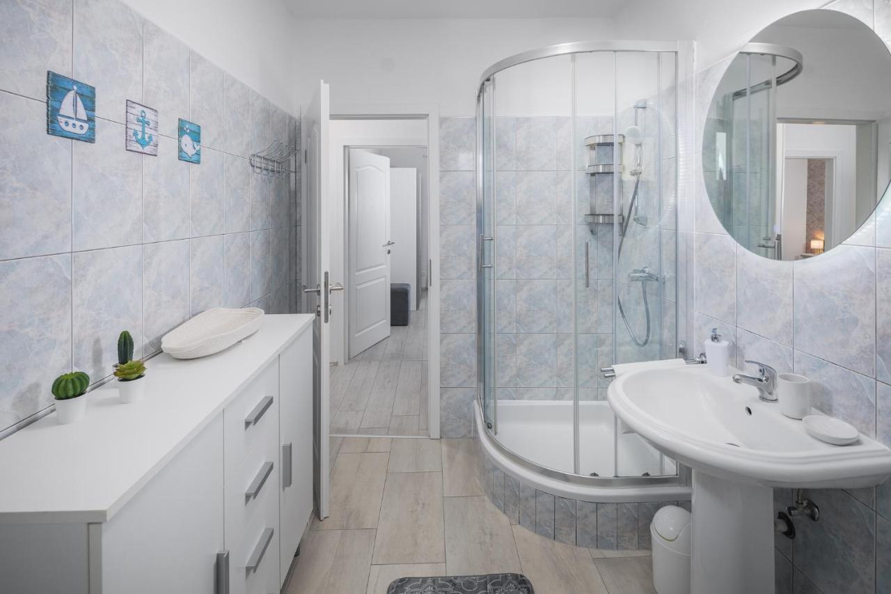 Apartment Sea Pearl Poreč Eksteriør billede